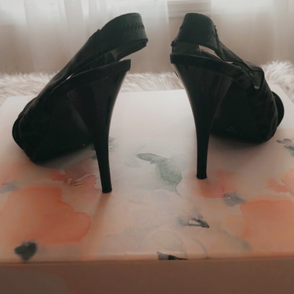 PUMPS - Picture 4 of 4